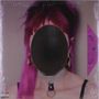 Ein stilisiertes Porträt mit überdecktem Gesicht, lila Haaren und einem auffälligen Halsband., 2 LPs