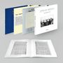 "STEVE REICH Recordings on ECM." Fünf Schallplattenhüllen, helles und farbiges Design, teils mit Notenblättern., 3 LPs