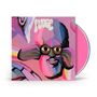 Text: „FUDGE“. Illustration: Ein buntes, abstraktes Gesicht mit großen Augen und Brille, auf rosa Hintergrund. CD in Pink dabei., CD