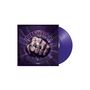 Cover mit "Queensrÿche", "Frequency Unknown". Faust mit F-U-Ringen vor lila Hintergrund, daneben lila Vinylplatte., 2 LPs