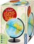 Text: "Schüler Leucht-Globus", "KOSMOS", "Ab 7+ Jahren", "LED-beleuchtet", "26 cm ⌀". Eine Verpackung zeigt einen beleuchteten Globus.