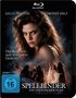 Texte: Kelly Preston, Timothy Daly, Das Böse hat sein schönstes Gesicht. Spellbinder, Ein teuflischer Plan, FSK ab 16. Eine Frau mit intensivem Blick im Vordergrund, Ritualszene im Hintergrund., Blu-ray Disc