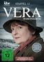 "Staffel 12", "Vera - Ein ganz spezieller Fall", "FSK ab 12 freigegeben". Frau in Hut und Schal blickt rechts., 3 DVDs