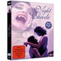 "Night Shade" in geschwungener Schrift. Untertitel: "Nicht freigegeben unter 18 Jahren". Zwei Menschen umarmen sich., DVD