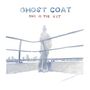"Ghost Coat" oben, "This Is the Kit" darunter. Aquarell einer ruhigen Figur in einem Boxring mit Skyline im Hintergrund., CD