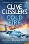 CLIVE CUSSLER'S COLD FIRE. U.S. Air Force Flugzeug in einer Schneelandschaft, darüber Flammen und Rauch., Buch