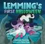 „LEMMING'S FIRST HALLOWEEN“, Illustration von zwei erschrockenen Lemmingen vor einem gruseligen Hintergrund., Buch