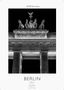 H.W. Schawe, Berlin 2027. Casares Fine Art Edition. Schwarz-Weiß-Foto des Brandenburger Tors mit Quadriga.