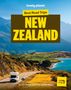 "Best Road Trips: NEW ZEALAND. 86 Easy Escapes on the Open Road." Ein Wohnmobil auf einer Küstenstraße mit Berglandschaft., Buch