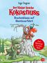 Text: "Der kleine Drache Kokosnuss, Drachenklasse auf Abenteuerfahrt, Zwei Abenteuer in einem Band." Illustration: Ein roter und ein grüner Drache auf einem Hügel., Buch
