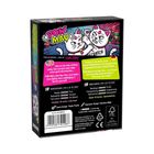 "POW MAU" - Text auf einer Spielverpackung mit Comic-Katzenmotiv. Informationen auf Englisch und Deutsch zu Inhalt und Spielweise.