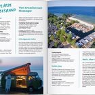 Texte: "Immer den Wellen nach", "Von Arcachon nach Hossegor", "Strecke & Dauer" und "Baden und Erholen mit Stil". Links eine Karte. Rechts ist ein Strand mit Dünen und Wald.