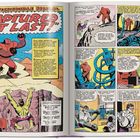 "The Incredible Hulk: Captured at Last!" Ein großer, roter Roboter und der Hulk in einer Wüstenlandschaft. Comic-Layout.