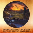 Text: "Rundes Puzzlemotiv mit tollem Motiv aus der Welt der Drachen." 

Eine Illustration zeigt Drachen und eine Burglandschaft bei Sonnenuntergang.