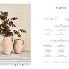 Contents Seite mit Kapiteln von "INTRODUCTION" bis "INDEX". Links zwei Keramikkrüge mit Zweigen.