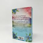 Ein lang gehütetes Geheimnis, das Dach der Welt und eine große Liebe. Ein blumiges Design und ein ISBN-Code.