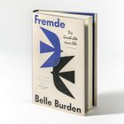 "Fremde: Die Geschichte einer Ehe". Belle Burden. Grafische Vögel in Blau und Schwarz auf Buchcover.