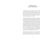 Geleitwort von Prof. Dr. Julia Lehner. Ein Text beschreibt "Schweig, Bub!" als bitterböse Komödie und kleinbürgerliches Drama.
