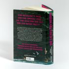 Titel: "Die Launen des Meeres". Eine dramatische Liebesgeschichte. Cover mit mystischem Inselmotiv, Autor: Shea Ernshaw.