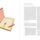 "**Astrid Lindgrens Welt in Bildern. Sarah Hülseyng und Linda Schmitz-Kleinenesink** - Pippi Langstrumpf.**  
Links ein aufgeklapptes Buch mit einer Illustration."