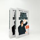 Zwei Bücher mit dem Titel: "Mach mal das große Leselicht an" von Torsten Sträter sind abgebildet.