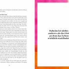 Daheim ist nichts anderes als der Ort, an dem das Leben wirklich stattfindet. Links Text über das Buch und Zuhause.