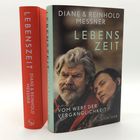 „Lebenszeit“ von Diane & Reinhold Messner. Auf dem Cover ein älterer Mann mit Bart und eine Frau, entspannt aneinander gelehnt.