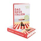 "Das neue Italien" von Marc Beise. Ein Sonnenschirm am Strand, rot-weiß gestreift, prägt das Cover.