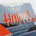 Text: "HOLLY GOLDBERG SLOAN", "Happy", "KLEINER HUND UND GROSSES GLÜCK". Illustration mit Wolken und Regentropfen.