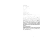 Liste von Personen und Beschreibung einer Bühnenszene in einem Wohnzimmer aus dem Milieu kleiner Leute.