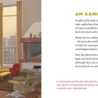 AM KAMIN

Es gibt recht viele, die noch immer vom englischen Kamine schwärmen. Illustration: Zwei Personen sitzen vor einem Kamin.