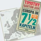 Buchcover mit "TIMOTHY GARTON ASH EUROPA IN 7 1/2 KAPITELN", "SPIEGEL Bestseller-Autor". Hintergrund ist eine Europakarte.