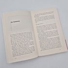 Links steht „Der Gentleman“. Darunter beginnt ein Fließtext, auf der rechten Seite wird der Text fortgesetzt.