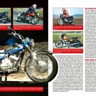 Text: "KAWASAKI", "DER ZWEITAKT-MYTHOS", "DREIZYLINDER-LEGENDEN". 

Motorräder in Aktion und im Museum, Retro-Stil.