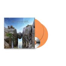 Dream Theater: A View From The Top Of The World (180g) (Limited Edition) (Apricot Vinyl) (in Deutschland/Österreich/Schweiz exklusiv für jpc!), 2 LPs und 1 CD