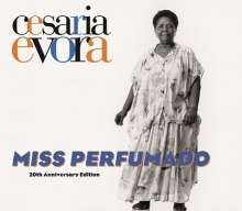 Césaria Évora (1941-2011): Miss Perfumado (20th Anniversary), 2 CDs