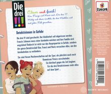 "Die drei !!! Clever und frech! Detektivinnen in Gefahr. Kim, Franzi und Marie sind geschockt: Der Winklerhof soll abgerissen..."