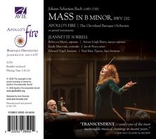 "Johann Sebastian Bach: MASS IN B MINOR, BWV 232. APOLLO'S FIRE. Jeannette Sorrell dirigiert mit erhobenem Taktstock."