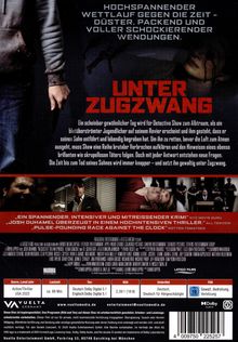 Text oben: "HOCHSPANNENDER WETTLAUF GEGEN DIE ZEIT – DÜSTER, PACKEND UND VOLLER SCHOCKIERENDER WENDUNGEN."  
Titel: "UNTER ZUGZWANG".  
Bild zeigt Männer in Anzügen und Polizei, düstere Atmosphäre.