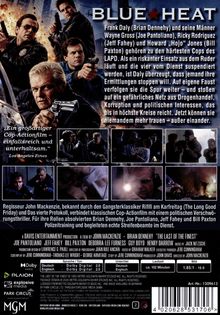 "BLUE HEAT" - LAPD-Ermittler kämpfen gegen Drogenhandel und Korruption. Bild von bewaffneten Männern in actiongeladener Szene.