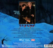 “TRAUMA” in roter Schrift, Titelliste: 1. HELLO, HELLO, 2. TRAUMA, 3. KING OF KARMA bis 10. WHEREVER YOU ARE NOW. Zwei Männer am Klavier.