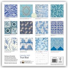 "Calendar 2027 True Blue." Verschiedene blaue Muster, darunter Stile aus Japan, Frankreich und China.