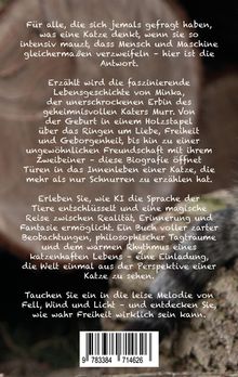 Beschreibung eines Buches über die Gedankenwelt einer Katze, ihren Lebensweg und die Interpretation durch KI. Enthält Barcode.