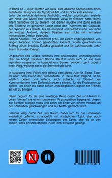 Auf blauem Hintergrund Text über androidische Figuren Julia und Sahina. Unten Logos: QR-Code, ein rotes Hexagon mit "KI", ein dunkler Kreis mit "TT".