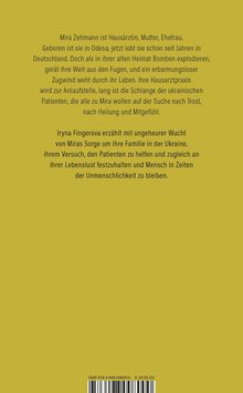 Gelbe Buchrückseite mit Beschreibung einer Hausärztin aus Odesa, die in Deutschland lebt und Flüchtlingen hilft. Text von Iryna Fingerova.