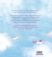 Text über Einhörner am Himmel, Spuren aus Schnee und Sternschnuppen. Illustration zeigt Einhörner auf Wolken.
