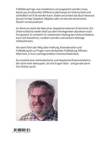 Texte über Differenzen und Erkenntnisprozesse. Darunter ein lächelnder Mann mit Brille und Bart in Hemd.