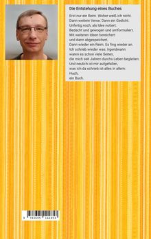 „Die Entstehung eines Buches“ beschreibt den kreativen Prozess. Links ein Foto von einem lächelnden Mann. Hintergrund gelb.
