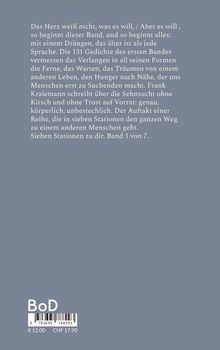 Text über das Verlangen und die Suche nach Nähe. "Sieben Stationen zu dir. Band 1 von 7." Grauer Hintergrund.