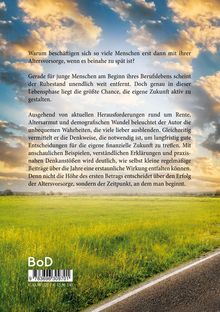 Text über Altersvorsorge und die Bedeutung des frühen Beginns. Hintergrund ist ein Feld unter blauem Himmel mit Wolken.